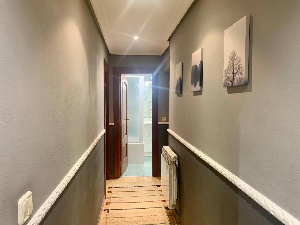 Apartamento Centrico Y Comodo Vitoria-Gasteiz Buitenkant foto