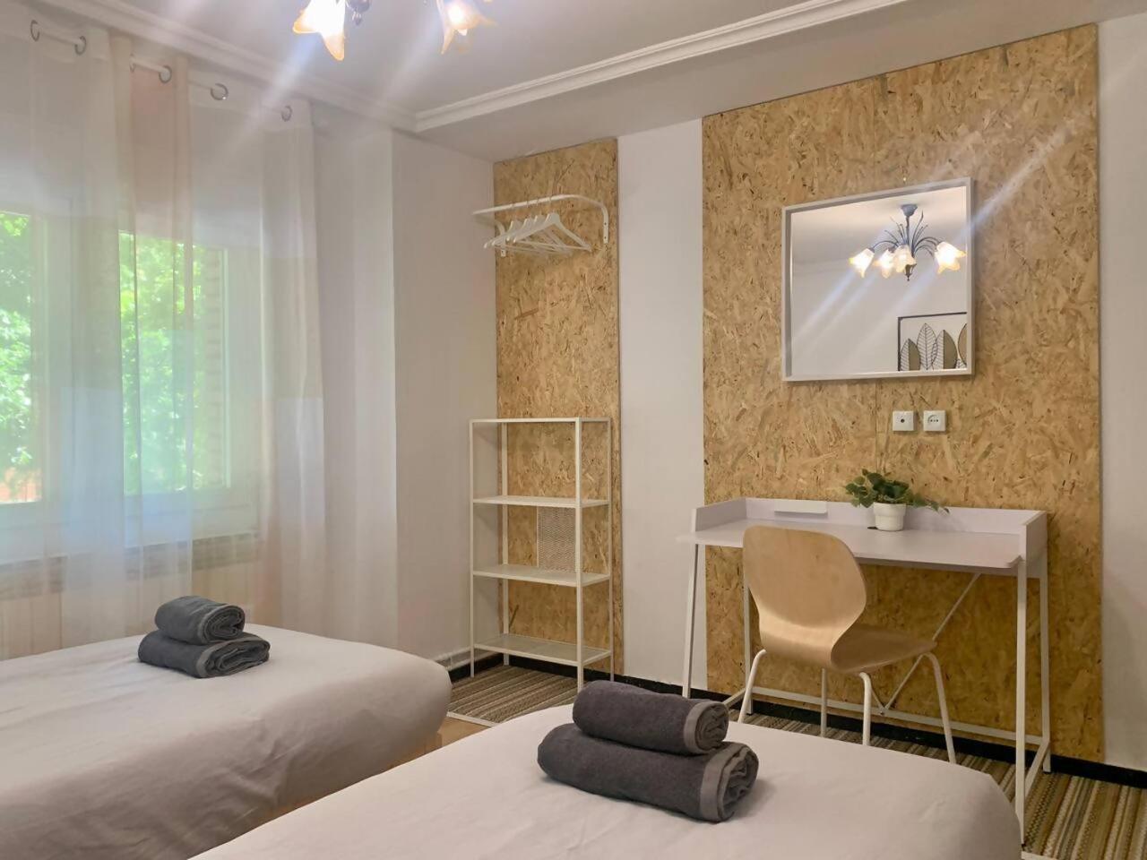 Apartamento Centrico Y Comodo Vitoria-Gasteiz Buitenkant foto